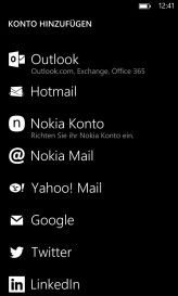 Simpel: Outlook.com-Adressen lassen sich einfach in Windows Phone 8 anbinden.