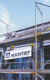 Hochtief baut die Kooperation mit Atos aus.