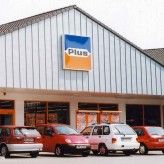 Harte Konkurrenz: Die neuen Plus-Filialen gleichen schon denen von Aldi.