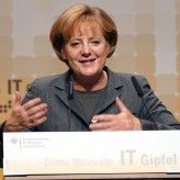 Die Bundeskanzlerin auf dem IT-Gipfel 2009 in Stuttgart.