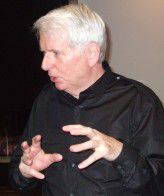 In vielen Firmen fehlt beim Arbeiten nach Scrum-Prinzipien die Disziplin. Das schmälert die Vorteile der Methode, bemängelt Scrum-Erfinder Jeff Sutherland.