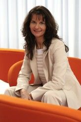 Yasmine Limberger vom IT-Beratungsunternehmen Avanade erläutert erfolgreiches Relationship Building.