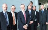 Die Gründer des neuen CIO-Verbands (v.l.): Andreas Rebetzky, Martin Urban, Thomas Endres, Henning Stams, Karsten Vor, Constantin Kontargyris und Dietmar Lummitsch. Es fehlen Hermann Kruse und Joachim Reichel.