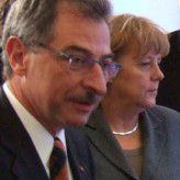 Angela Merkel und Bitkom-Präsident Dieter Kempf beim IT-Gipfel 2011.