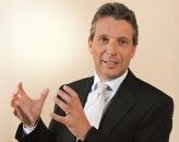 Für Hans-Joachim Maar von Rochus Mummert beginnt Burnout-Prävention am besten viele Jahre bevor die ersten Symptome auftauchen.