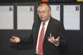 Rainer Janßen, CIO der Munich Re: "100 Prozent aller Technologien sind in zehn Jahren weiter im Rennen" - 55 Gegenstimmen.