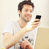 Die Generation Y ist immer online und ständig auf dem Laufenden. Das sollten Entscheider nutzen lernen. 