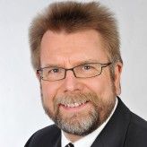 Günther Reinelt, Einkaufsleiter bei Miele: "Ein Einkäufer, der den ganzen Tag Initiativbewerbungen potenzieller Lieferanten entgegennehmen muss, hat kaum Zeit zu verhandeln."
