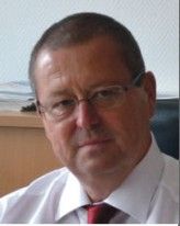 Karl Hilgart ist Prokurist und Bereichsleiter Interne Dienste bei der Wüstenrot-Gruppe.