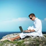 Arbeiten, wann und wo man möchte? Das Klischee trifft bei vielen Freiberuflern nicht zu.