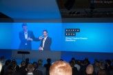 Thorsten Heinz, CEO von Blackberry stellt Musikerin Alicia Keys als Creative Director vor