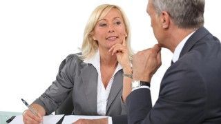 Es geht um mehr als Technik: Was IT-Chefs Bewerber fragen sollten - Foto: Phovoir - shutterstock.com