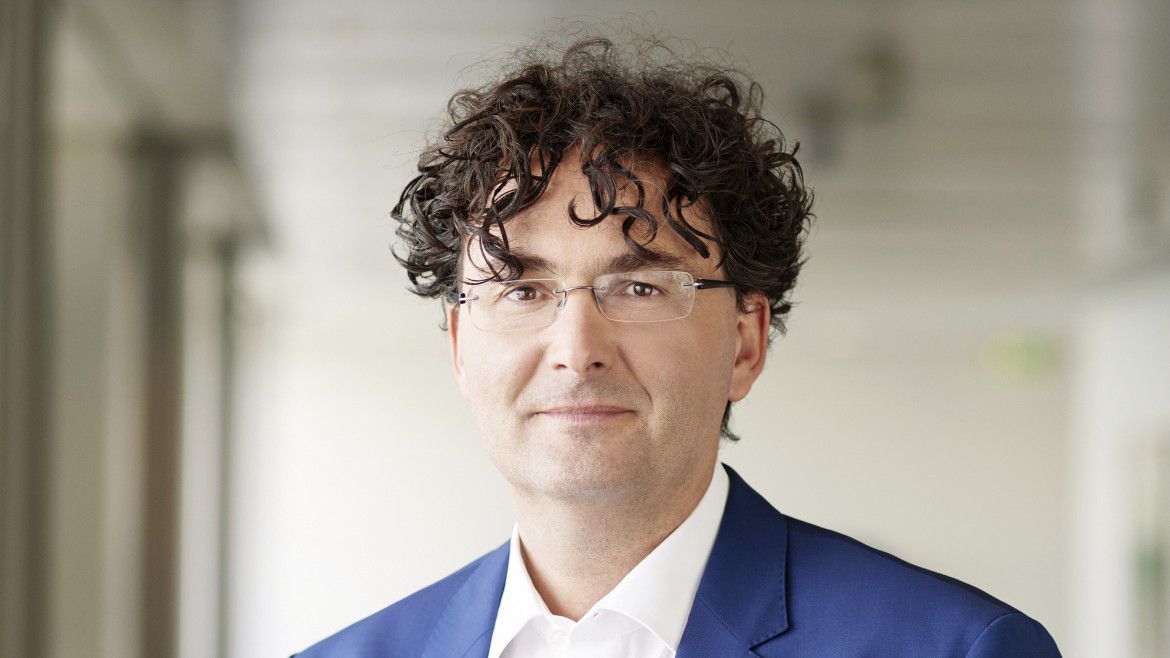 Axel Schell, CTO von Allianz Deutschland und Mitglied des Allianz Technology Executive Management Teams, gewinnt den CIO des Jahres 2021 in der Kategorie Großunternehmen.